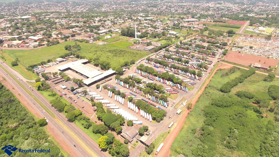 Setor logístico registra alta de 6,40% no volume de cargas movimentadas no Porto Seco em Foz do Iguaçu