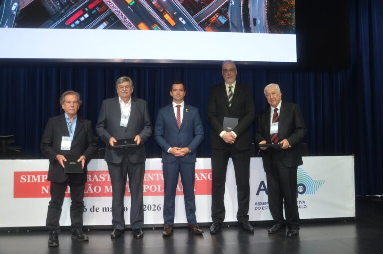 Na ALESP, FETCESP realiza simpósio sobre Abastecimento Urbano na Região Metropolitana