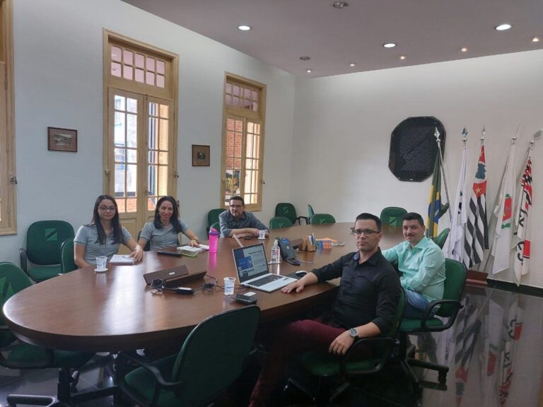 Empresas e entidades conhecem a plataforma de descarbonização para o transporte