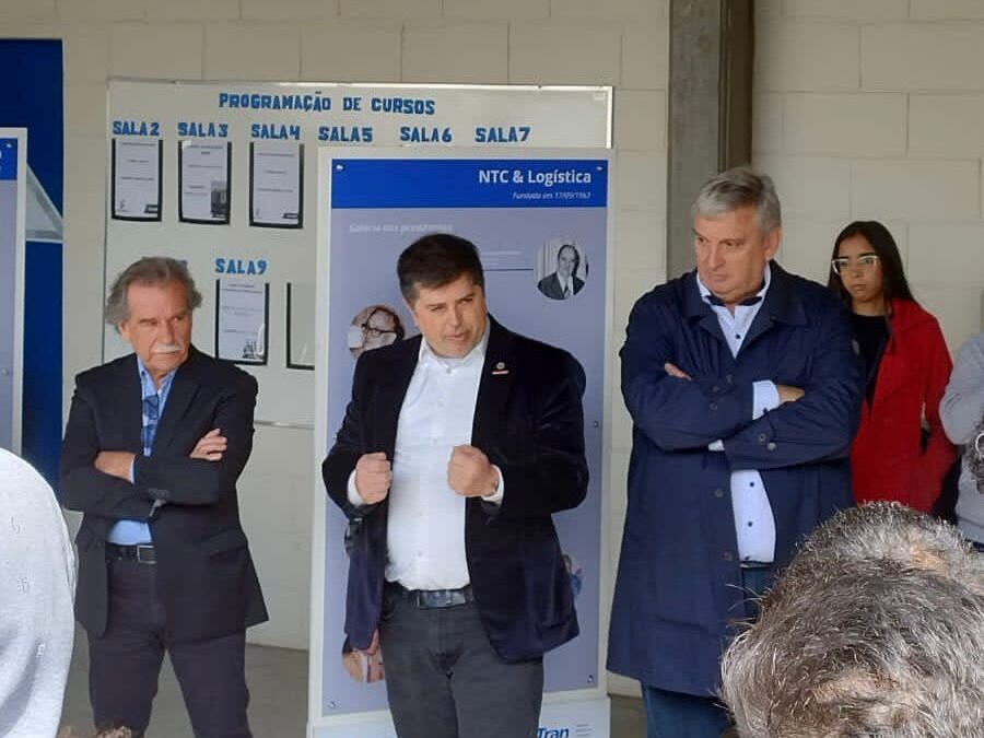 FuMTran inaugura exposição com a história dos 60 anos da NTC&Logística em São Paulo