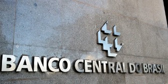 Mercado eleva para 2,09% projeção de expansão da economia em 2024
