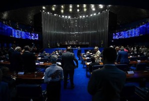 DPVAT: Senado aprova volta do seguro obrigatório de veículos; valor não está definido