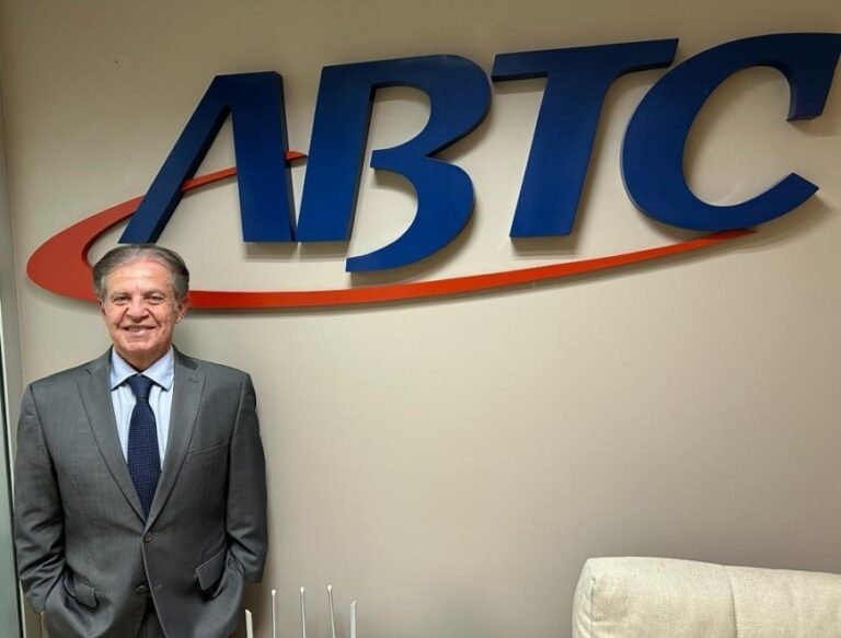 Newton Gibson Júnior é eleito presidente da ABTC