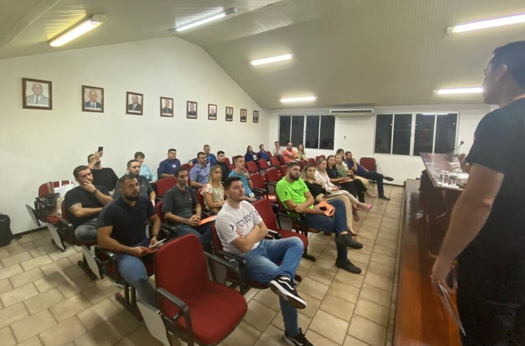 Ferramentas apresentadas na reunião da Comjovem