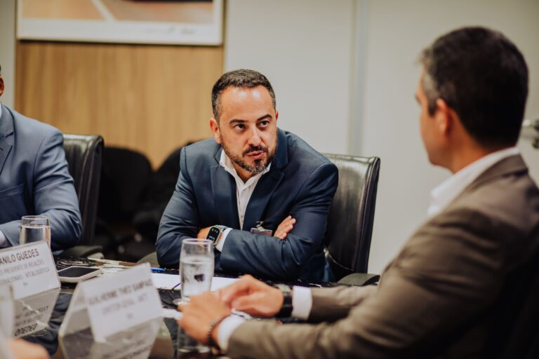 NTC&Logística e ABTI reforçam agenda internacional em reunião com a ANTT, em Brasília