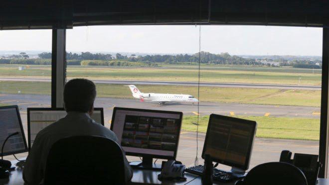 Privatizado, aeroporto Afonso Pena do Paraná deve disputar transporte de cargas com aeroportos de SP
