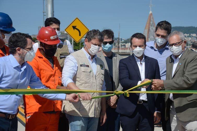 Governo quer contratar R$ 260 bi em transportes até 2022