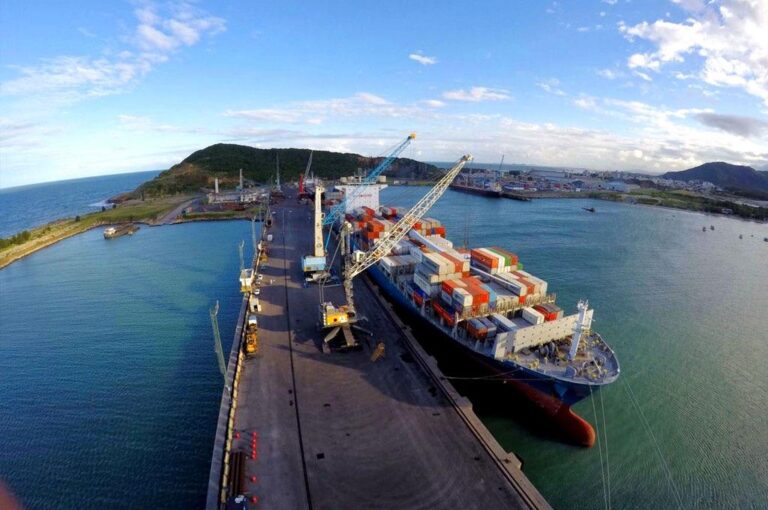 Sobe para 12,6% movimentação no Porto de Imbituba em Santa Catarina