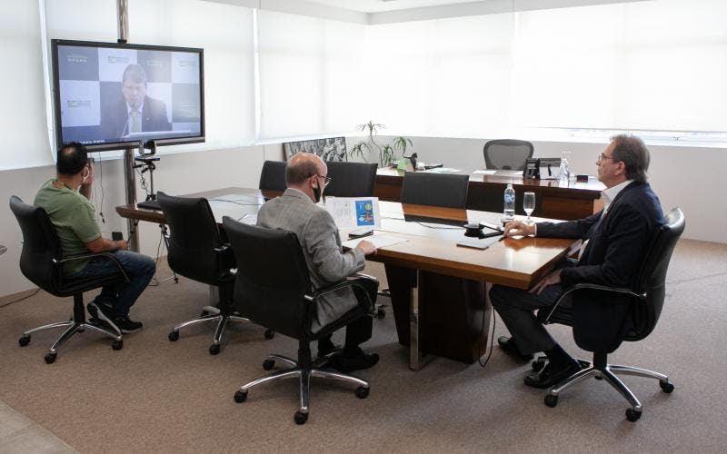 Ministro da Infraestrutura promete modelo logístico adequado às cargas de SC