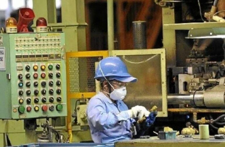 PIB: Indústria surpreende e cresce no primeiro trimestre de 2021