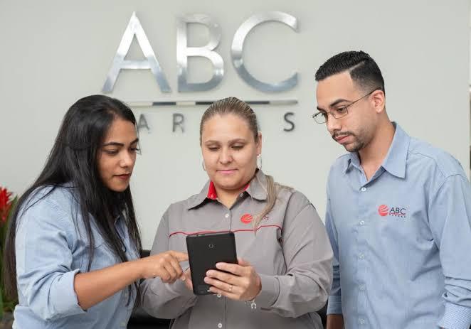 Transportadoras com origem familiar buscam profissionalização