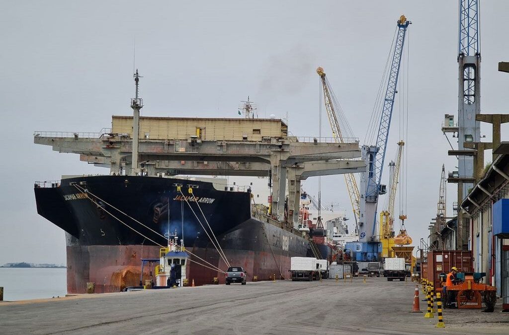 Portos de Rio Grande movimentaram 26,7 milhões de toneladas até julho