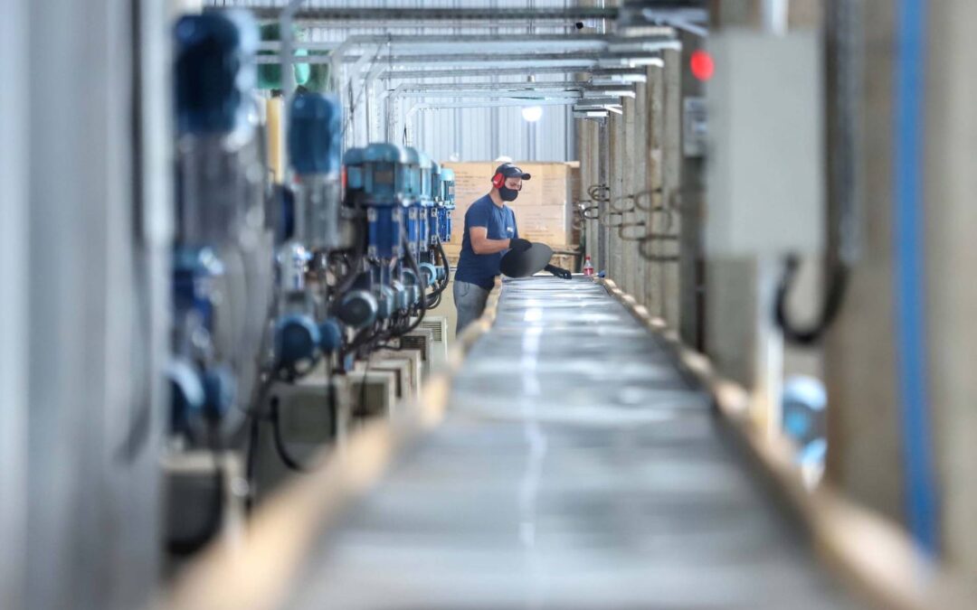 Com avanço de 3,3%, indústria do Paraná tem o terceiro maior crescimento do País em julho