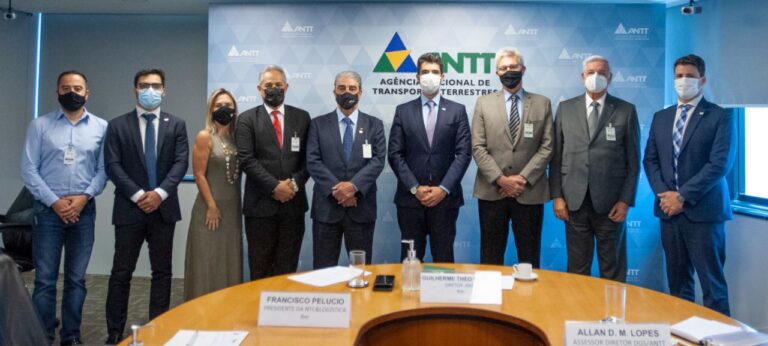NTC&Logística participa de audiência com a diretoria da ANTT em Brasília