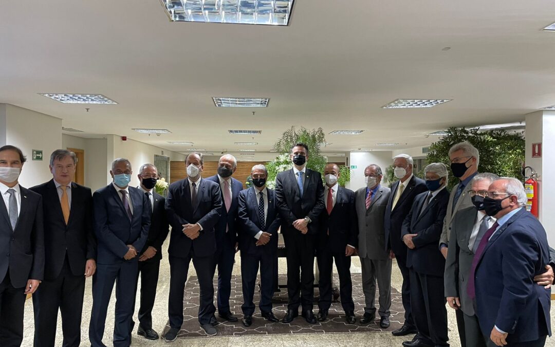 Presidente Francisco Pelucio participa de encontro com o presidente do senado federal Rodrigo Pacheco