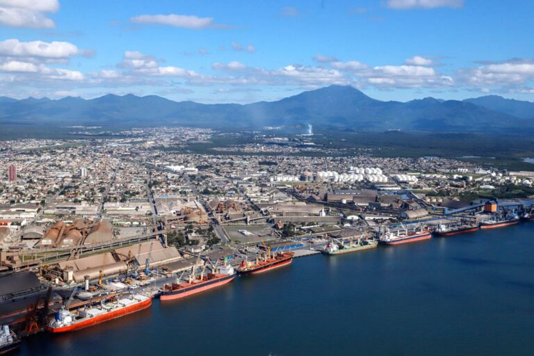 Gestão técnica e eficiência dos portos do Paraná garantem bons resultados ao setor produtivo