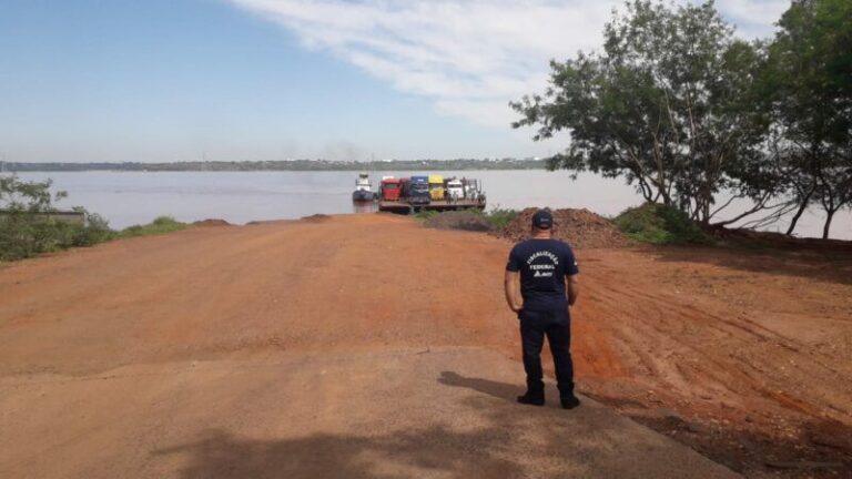 Fiscalização verificou transporte rodoviário internacional de cargas no Paraná