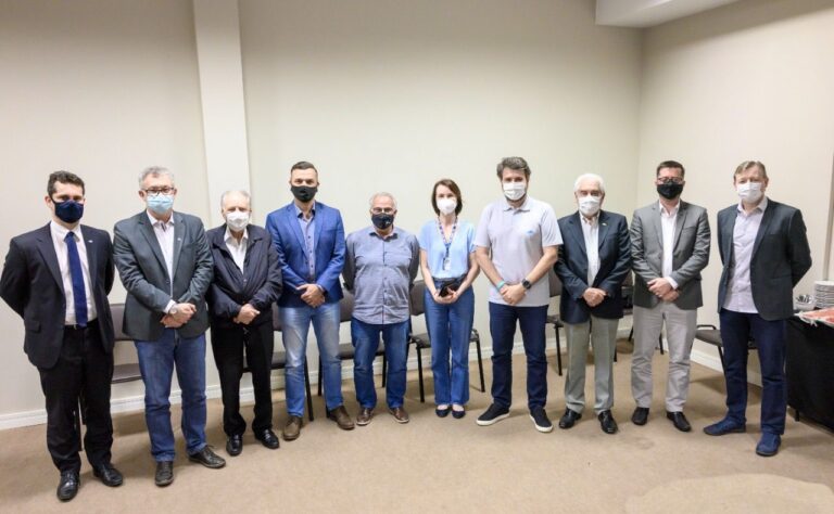 FETRANSPAR passa a compor o Conselho Deliberativo do Sebrae/PR