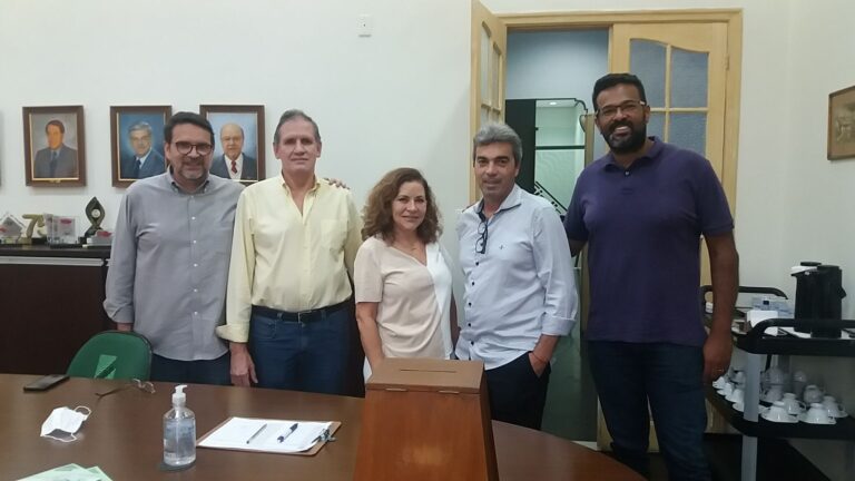 André Neiva é reeleito para a presidência do Sindisan