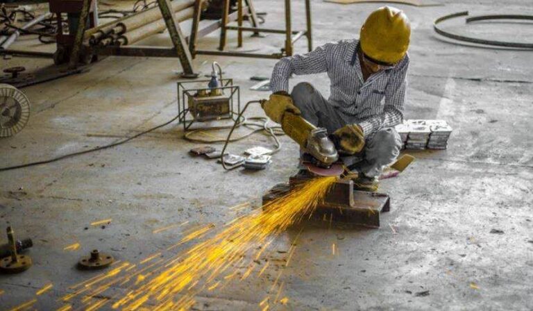 Indústria é o segmento que mais deve crescer anualmente nesta década, aponta EPE