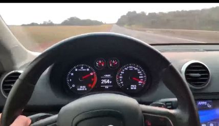 Câmara aprova projeto que pune quem veicula infrações e crimes de trânsito nas mídias sociais