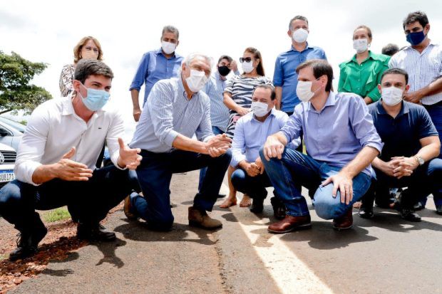 Rodovias recuperadas e sinalizadas são entregues em Goiás