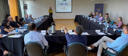 Em reunião de diretoria, SETCERGS alinha ações para 2022