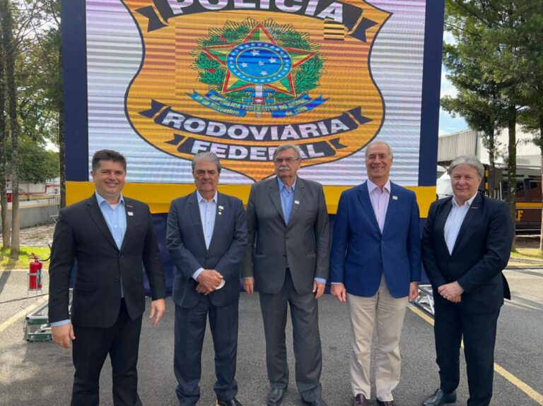 Presidente Francisco Pelucio participa da inauguração da nova sede da PRF em São Paulo