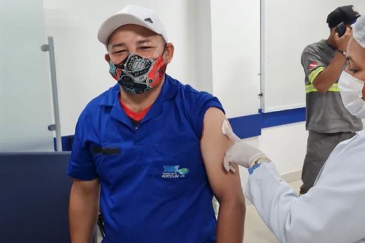 Profissionais do transporte já podem se vacinar contra gripe