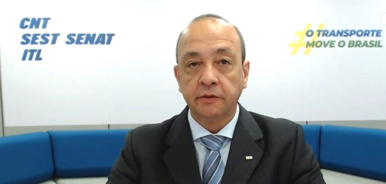 Desabastecimento pode ocorrer se não houver aumento do frete, diz presidente da CNT