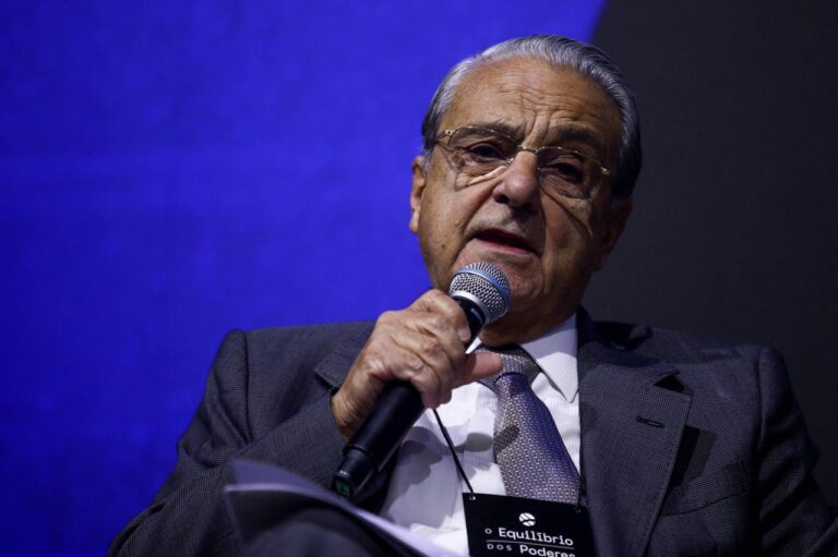 Confederação da indústria quer política de governo para evitar desmantelamento do setor