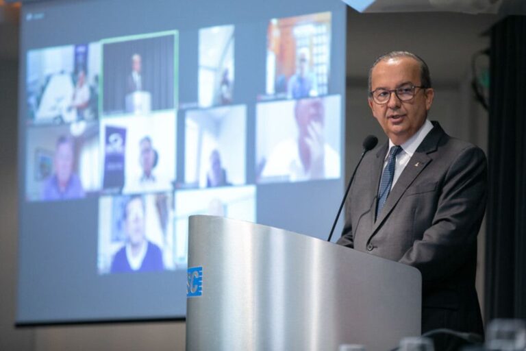 Fiesc reforça as prioridades da indústria ao governador eleito