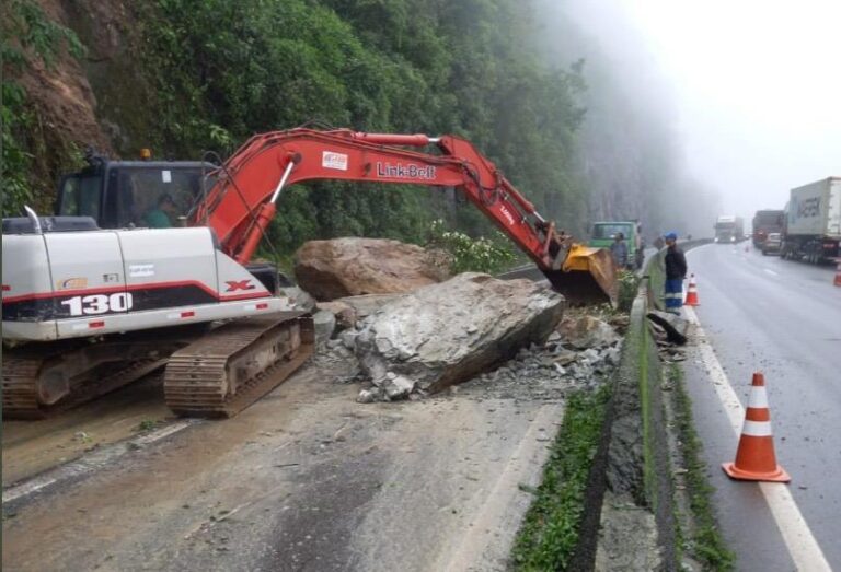 Mesmo que obras de contenção terminem nos próximos dias, BR-277 segue sem previsão de liberação total