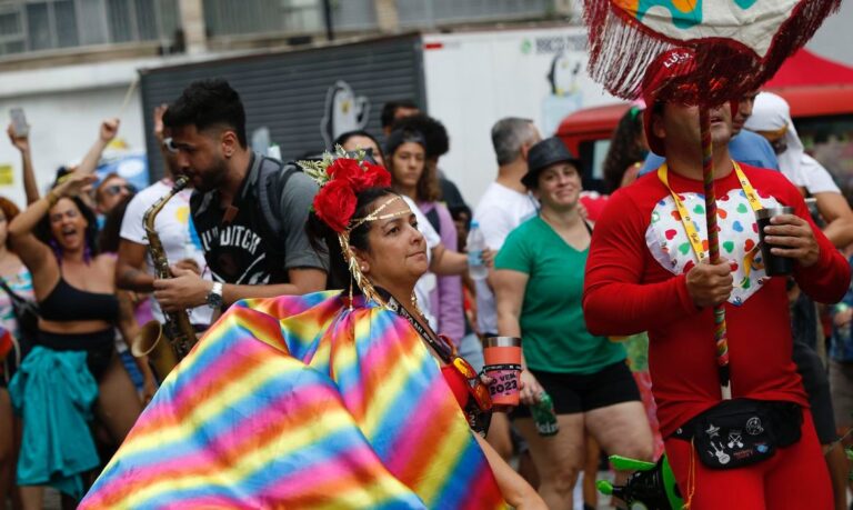 CNC estima que carnaval movimente R$ 8,1 bilhões em todo o país