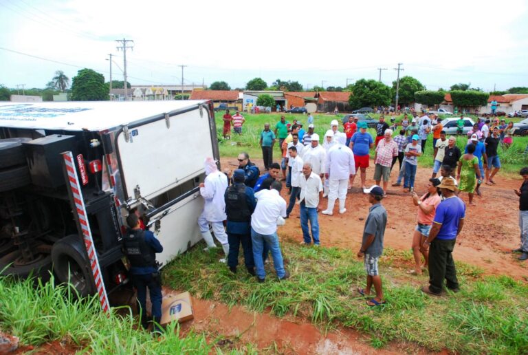 Projeto de lei quer criminalizar saque de cargas em rodovia