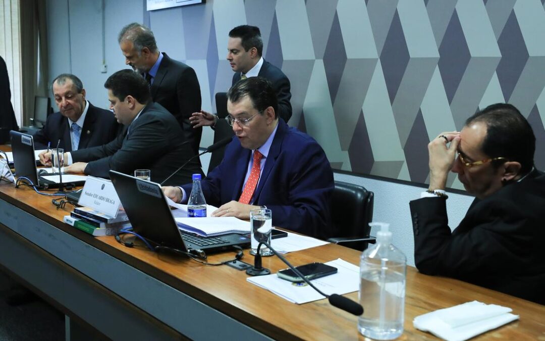 CCJ do Senado aprova reforma tributária