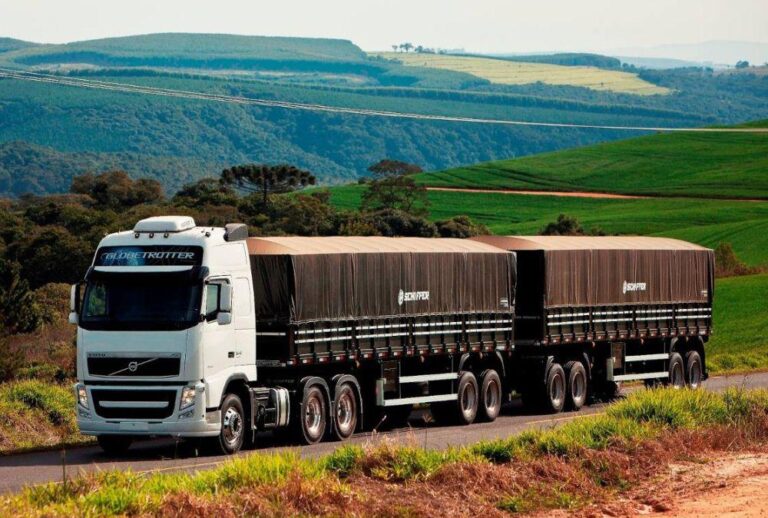 DER libera trânsito de bitrens e rodotrens no trecho de Serra da Via Anchieta