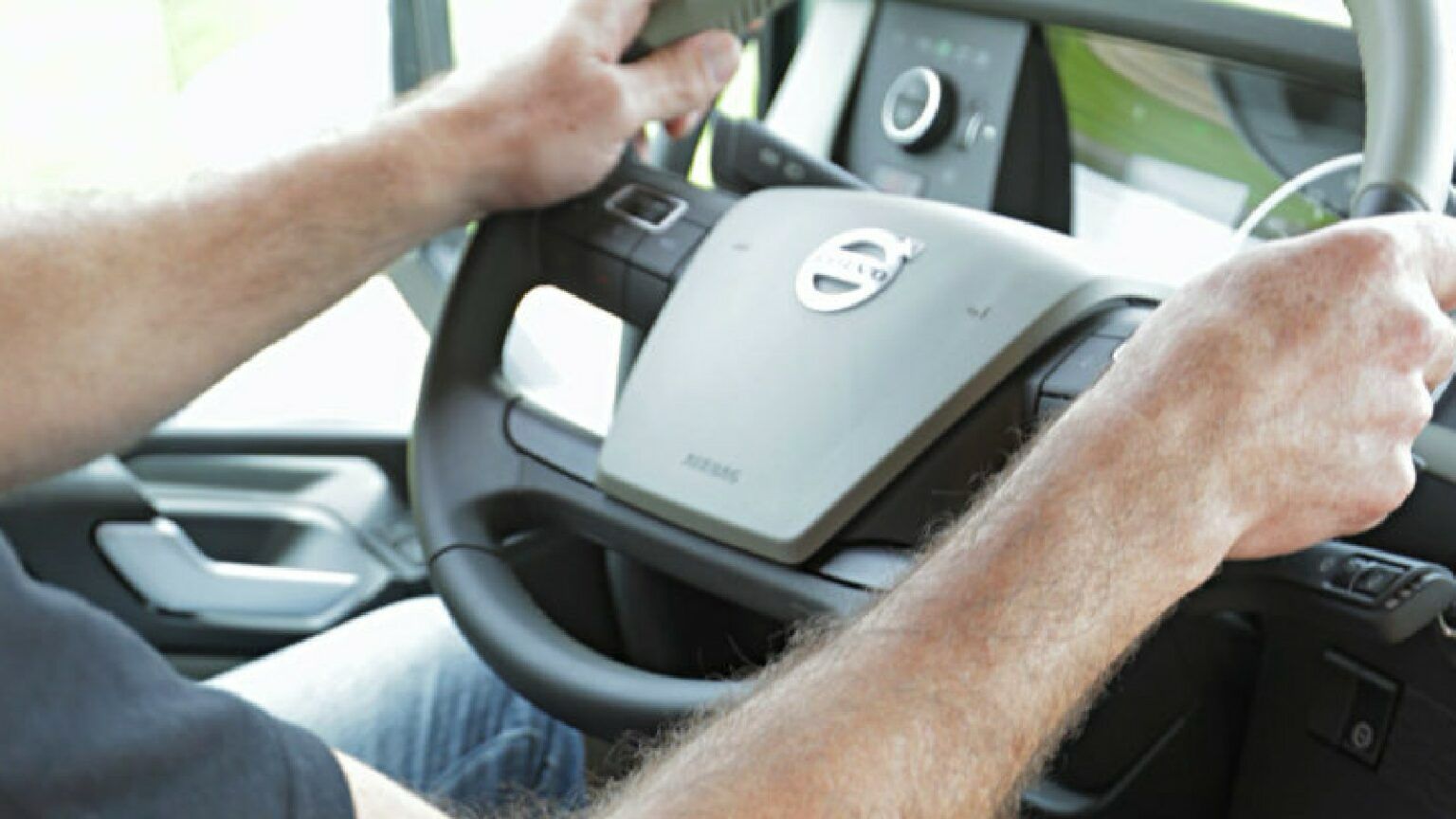 WhatsApp Image 2023-12-13 at 07.11.13