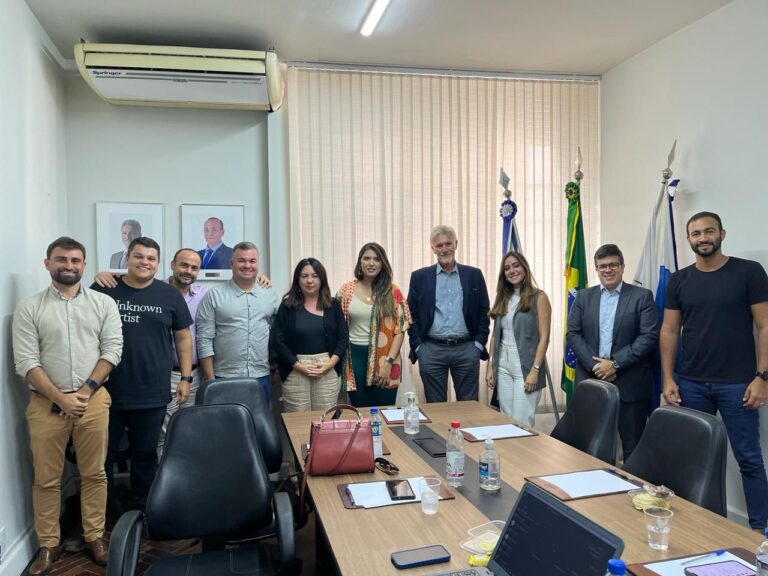 COMJOVEM Rio de Janeiro e São Paulo realizam encontro na FETRANSCARGA para discutir a área tributária