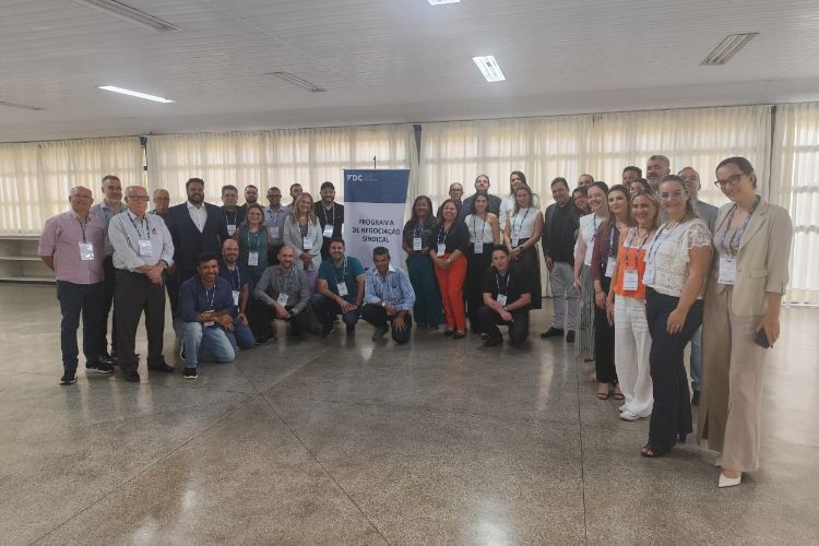 ITL encerra terceira turma do curso de Negociação Sindical no RS