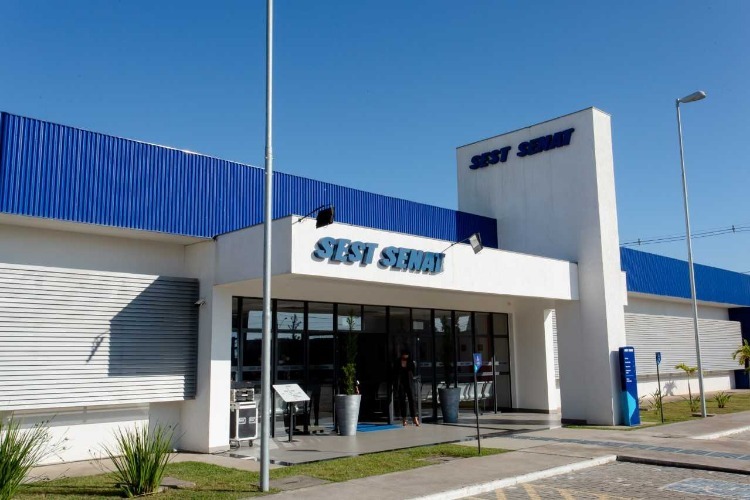 SEST SENAT oferece atendimento psicológico a pessoas afetadas pelas enchentes no Sul
