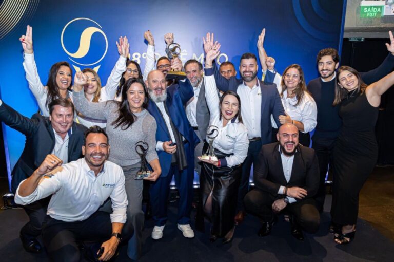 Indústria elege Ativa Logística como a melhor empresa nas categorias de transporte, armazenagem de medicamentos e cadeia fria