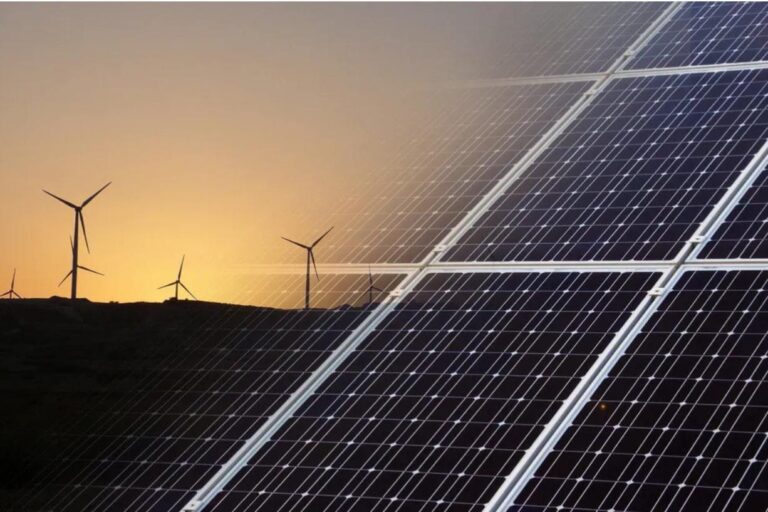 Solar e eólica disparam e combustíveis fósseis perdem espaço na matriz elétrica