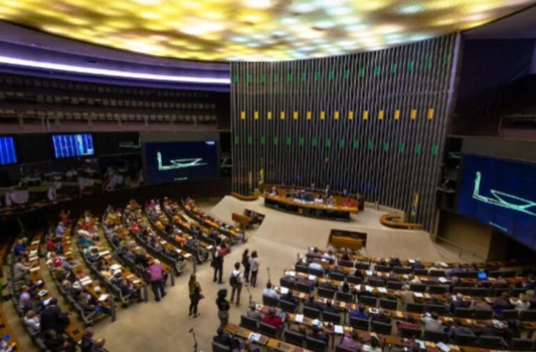 Câmara começa a detalhar como vai funcionar a reforma tributária; entenda o que foi aprovado