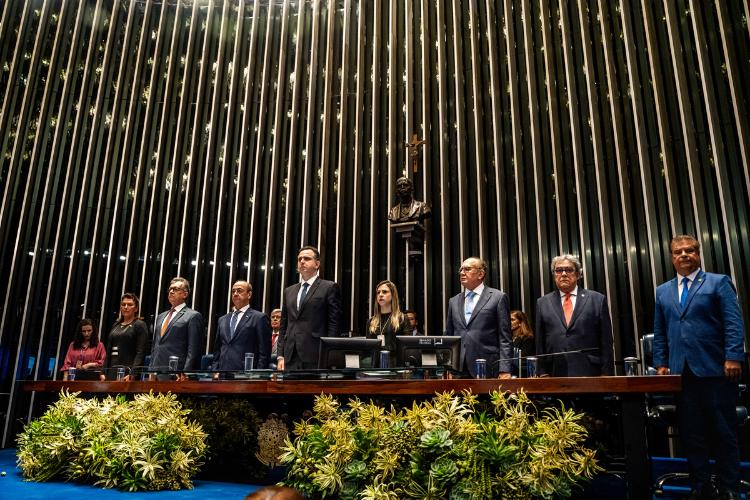 Setenta anos da CNT são celebrados em sessão solene no Congresso Nacional