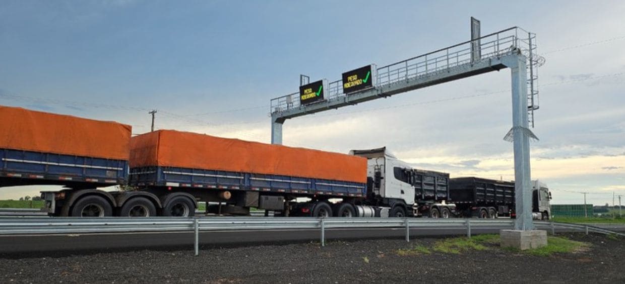 WhatsApp Image 2024-11-21 at 08.18.44 (1)