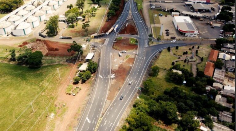 Ministério dos Transportes entrega melhorias na BR-285, em São Luiz Gonzaga (RS)