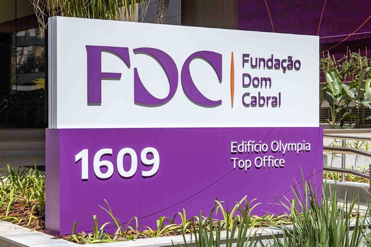 Sistema Transporte marca presença na inauguração do novo campus da Fundação Dom Cabral em São Paulo