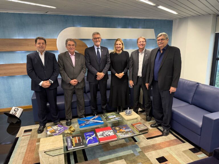 Anfir visita a NTC&Logística e fortalece diálogo entre os setores