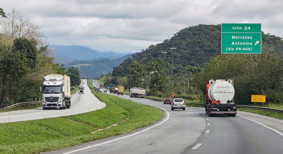 WhatsApp Image 2025-05-15 at 08.26.17 (1)